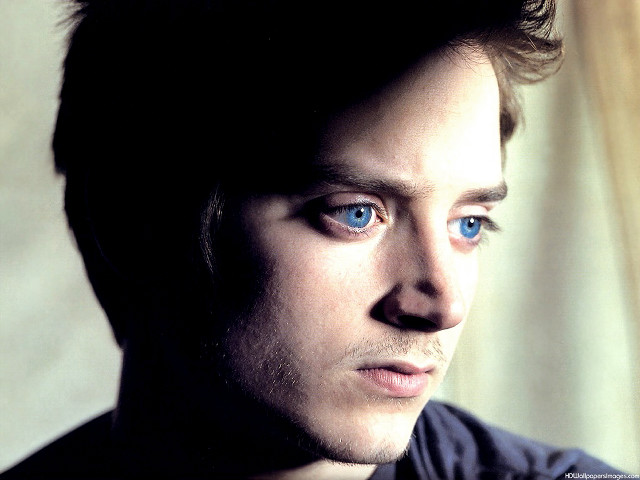Man blue eyes serious look free wallpaper - medium preview image