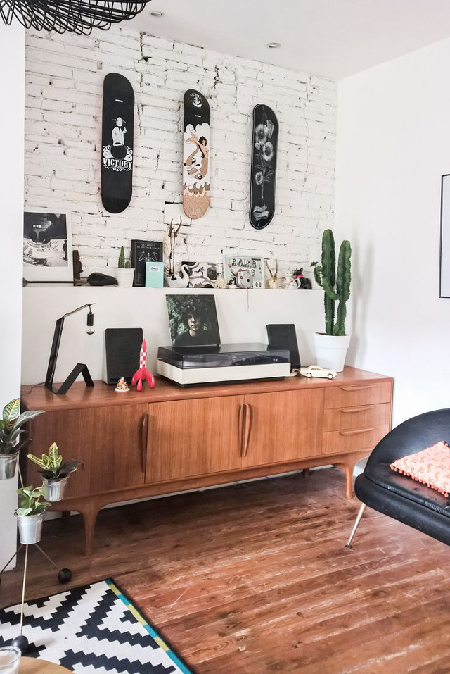 Room desk interior furniture workspace #2 free wallpaper - medium preview image