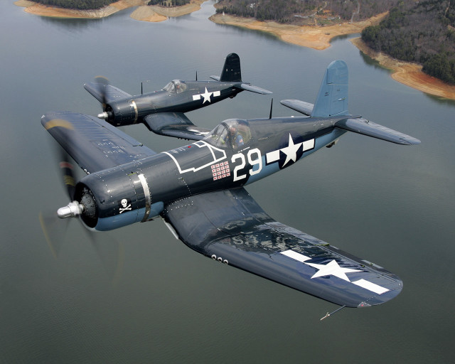 Small plane lake sky shoreline free wallpaper - medium preview image
