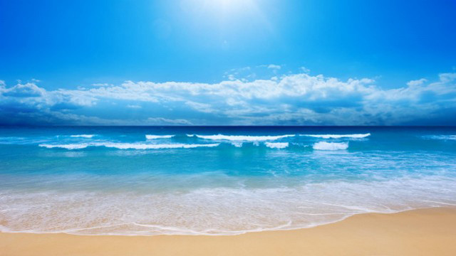 Beach waves blue sky sun free wallpaper - medium preview image