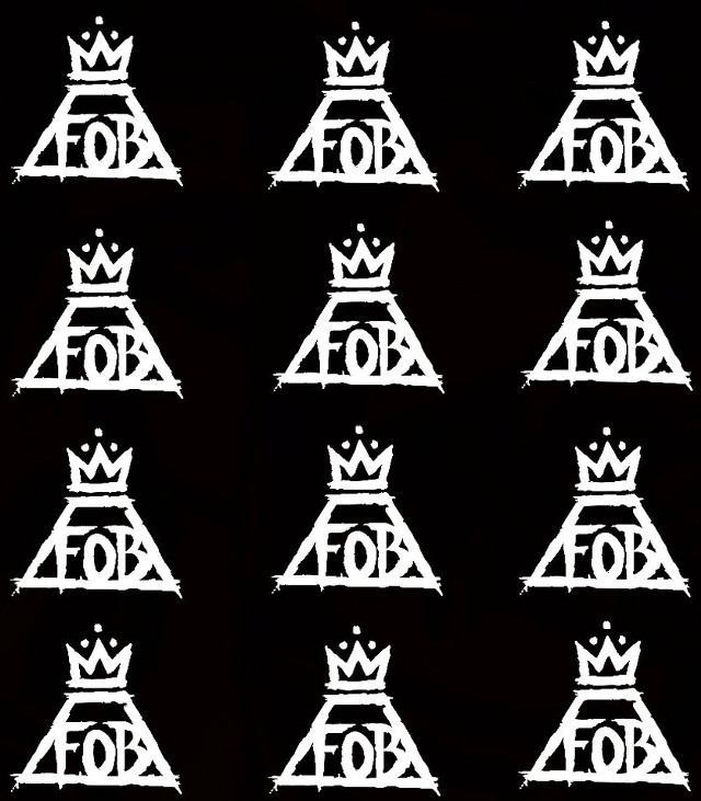 Crown black white photo fob free wallpaper - medium preview image