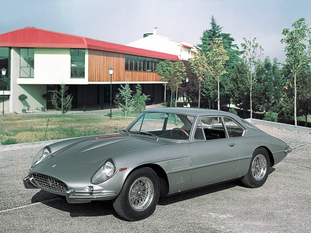 Grey car parking lot house free wallpaper - medium preview image