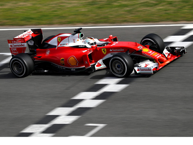 Red race car track grass #2 free wallpaper - medium preview image