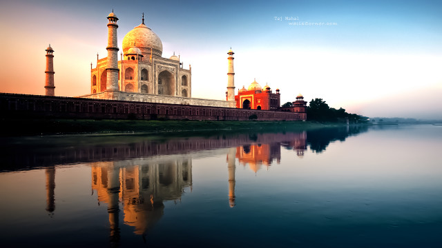 Dome building bridge water cityscape free wallpaper - medium preview image
