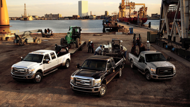 Trucks dock water crane parking free wallpaper - medium preview image