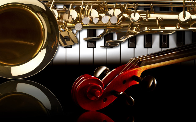 Saxophone piano keyboard reflection close free wallpaper - medium preview image