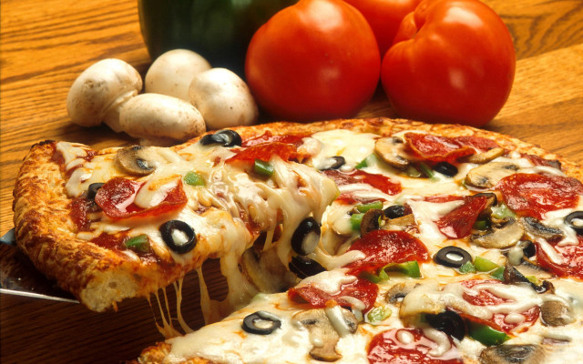 Pizza slice missing vegetables table #2 free wallpaper - medium preview image