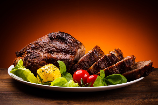 Plate meat vegetables table dark free wallpaper for desktop - medium preview image
