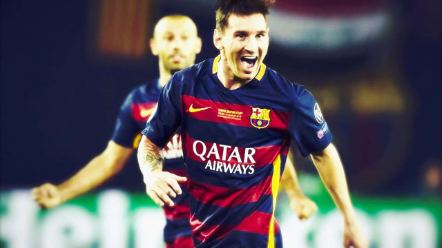 Man mohawk running soccer ball free wallpaper - medium preview image