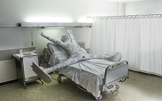 Hospital bed monitor light person free wallpaper - medium preview image