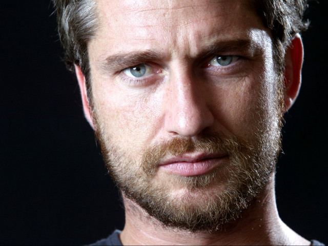 Man beard blue eyes serious free wallpaper - medium preview image