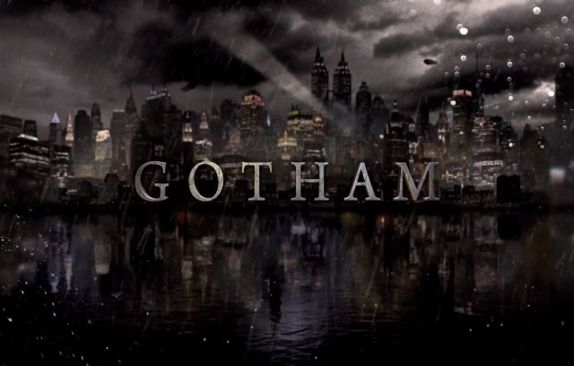 Gotham city skyline rain night free wallpaper - medium preview image