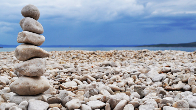 Beach rocks ocean sky clouds free wallpaper - medium preview image