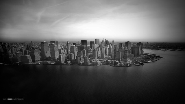 Black white city skyline water free wallpaper - medium preview image
