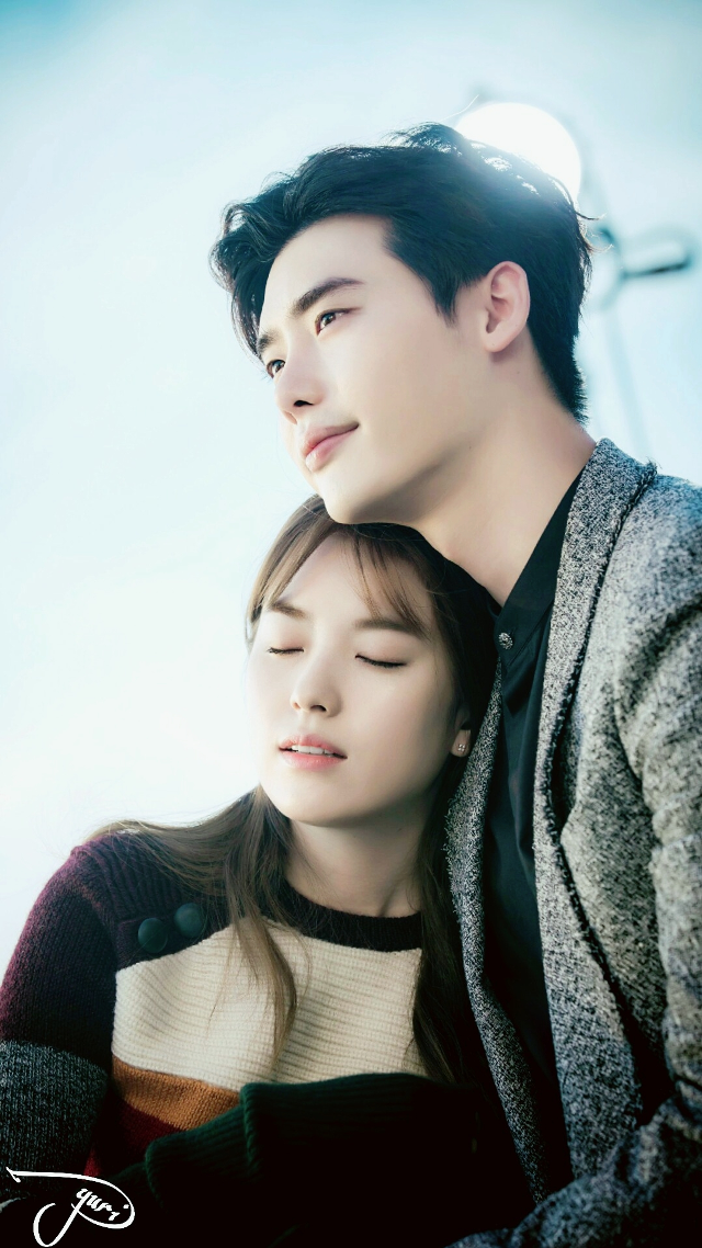 Couple hugging sky background blue free wallpaper - medium preview image