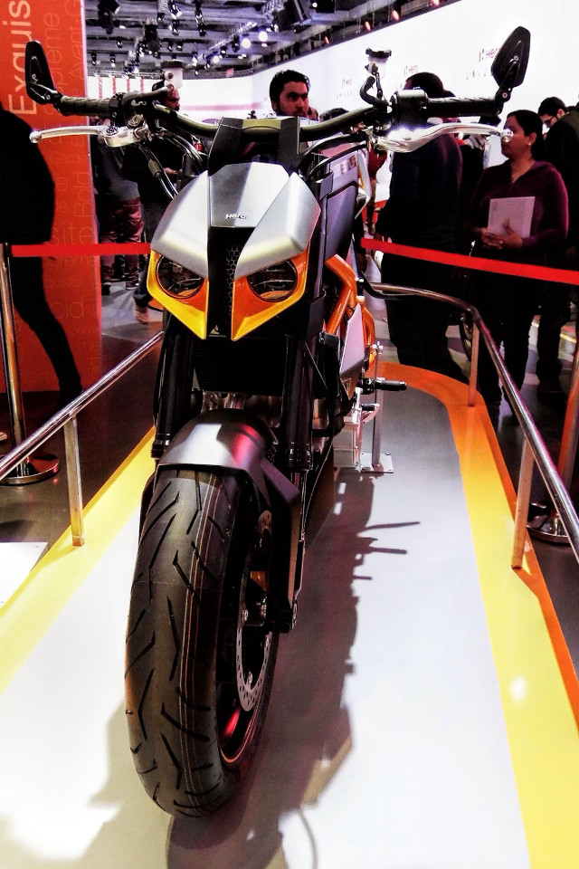 Motorcycle showroom yellow white floor free wallpaper - medium preview image