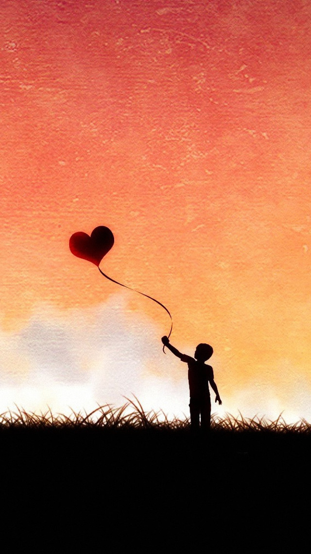 Romantic silhouette child drawing heart free wallpaper - medium preview image