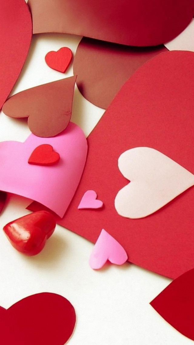 Hearts on table paper red free wallpaper - medium preview image
