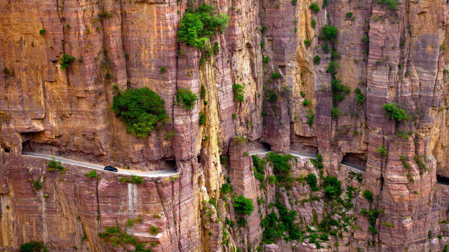 Canyon road cliff trees cityscape free wallpaper - medium preview image