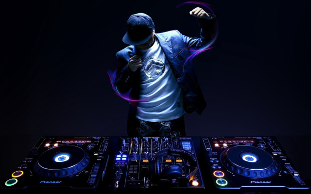 Dj mixing music turntable hat #2 free wallpaper - medium preview image