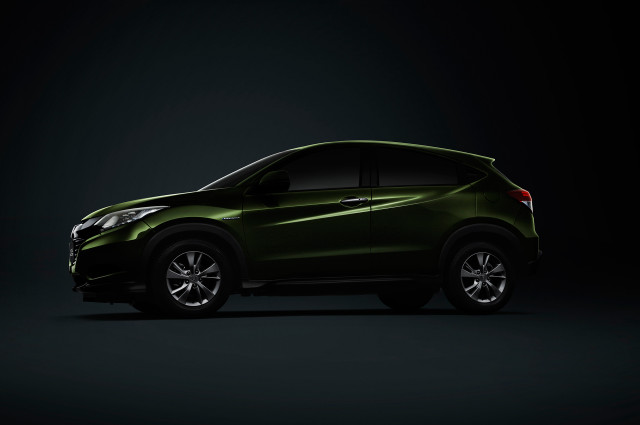 Green suv dark room black #2 free wallpaper - medium preview image