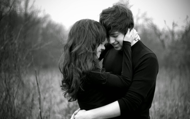 Man woman hugging field tall #4 free wallpaper - medium preview image