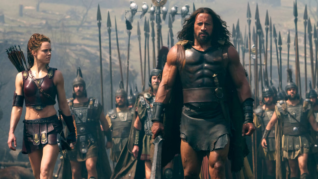 Sparta scene man woman costume free wallpaper - medium preview image