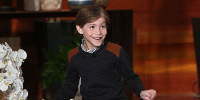 Young boy smiling flower arrangement free wallpaper - medium preview image