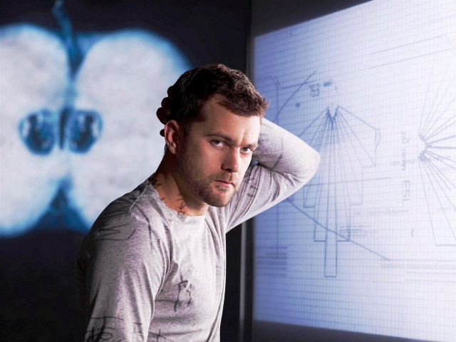Man looking projection blueprint blue free wallpaper - medium preview image