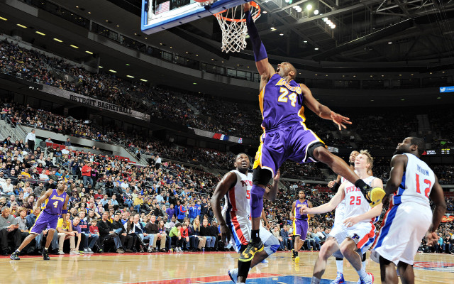 Basketball player dunking crowd stands free wallpaper - medium preview image