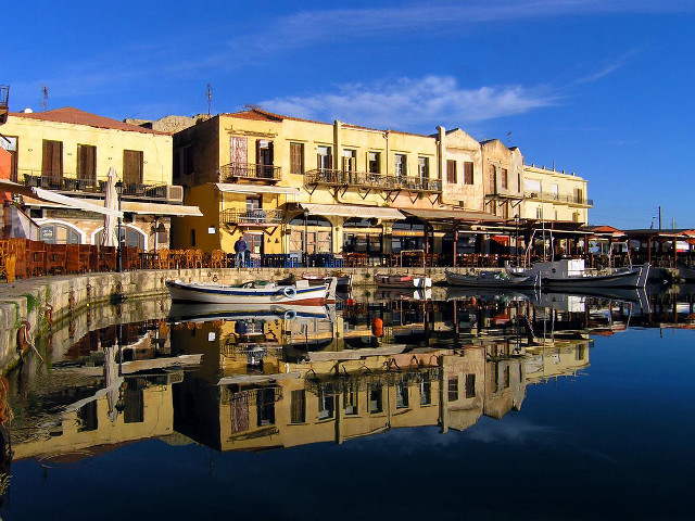 Boat docked harbor buildings bridge free wallpaper - medium preview image