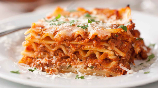 Lasagna meat cheese plate fork free wallpaper - medium preview image