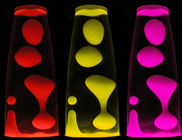 Three vases colored light black free wallpaper - medium preview image