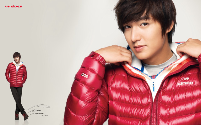 Man in red jacket pose free wallpaper - medium preview image