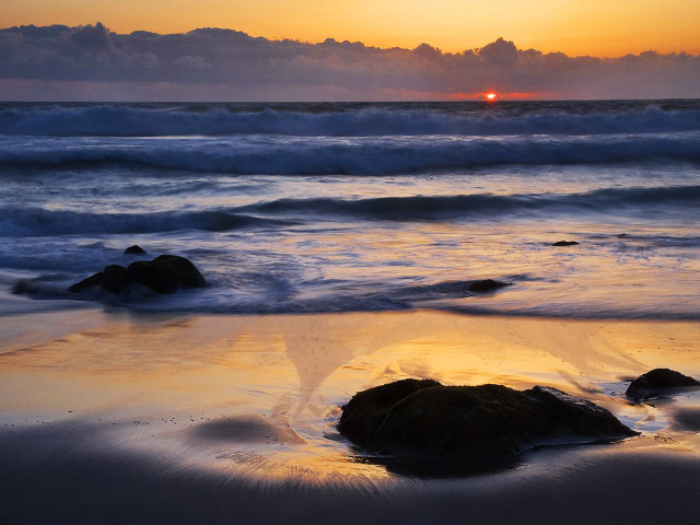 Sunset ocean waves crashing shore #6 free wallpaper - medium preview image