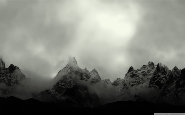 Black white mountain range clouds free wallpaper - medium preview image