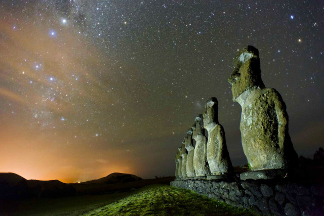Rocks grass night sky stars free wallpaper - medium preview image