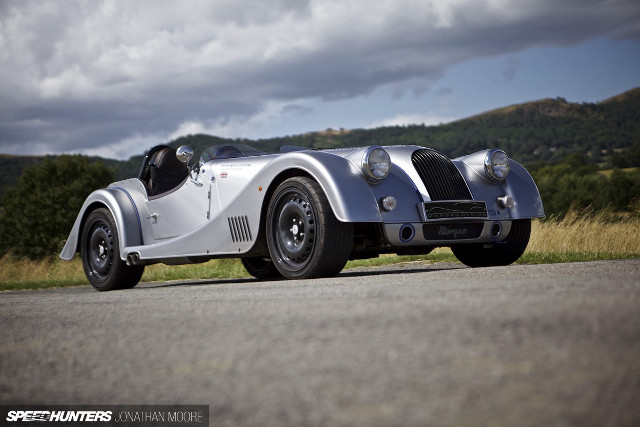 Silver white car parked road free wallpaper - medium preview image