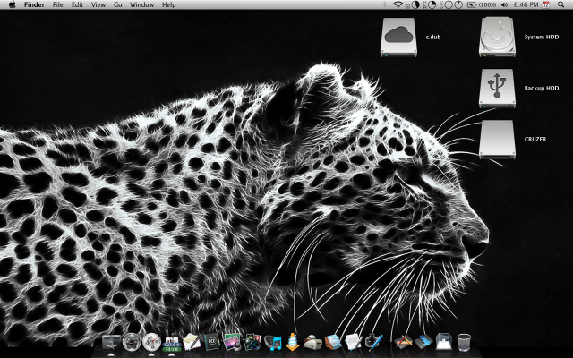 Leopard macbook pro black white free wallpaper - medium preview image