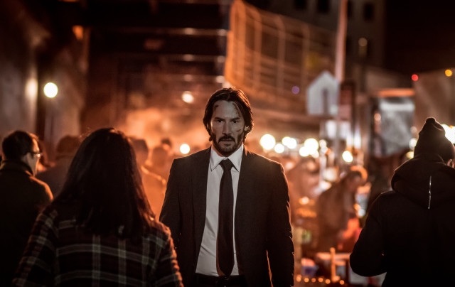 Man suit tie night street #2 free wallpaper - medium preview image