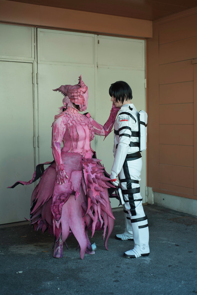 Man woman costumes garage door free wallpaper - medium preview image
