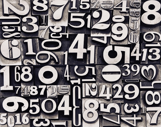 Numbers pattern tiles black white free wallpaper - medium preview image