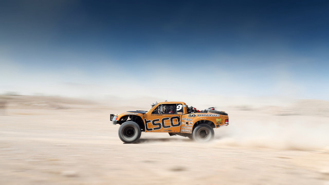 Truck desert sunny day dust free wallpaper - medium preview image