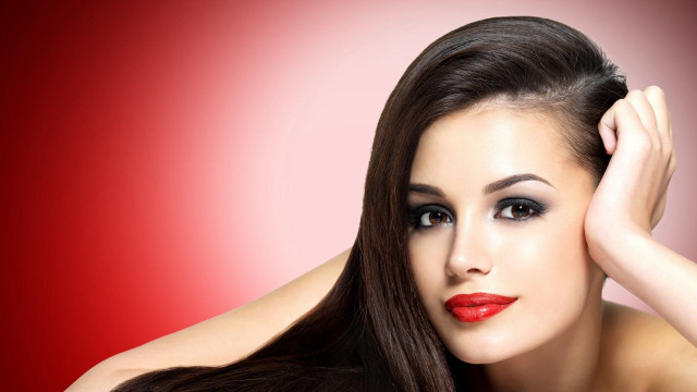 Woman longhair redlipstick posing digitalairbrush free wallpaper - medium preview image