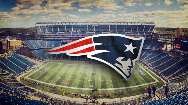 Large flag football stadium field free wallpaper for desktop - medium preview image