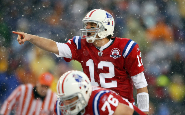 Football player pointing ball snow free wallpaper - medium preview image