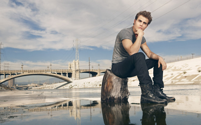 Man sitting log water bridge free wallpaper - medium preview image