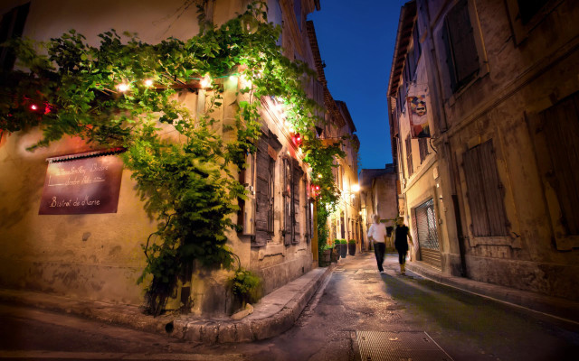 Couple walking street building vines free wallpaper - medium preview image