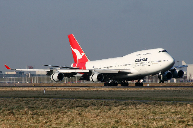 Large white red airplane runway free wallpaper - medium preview image