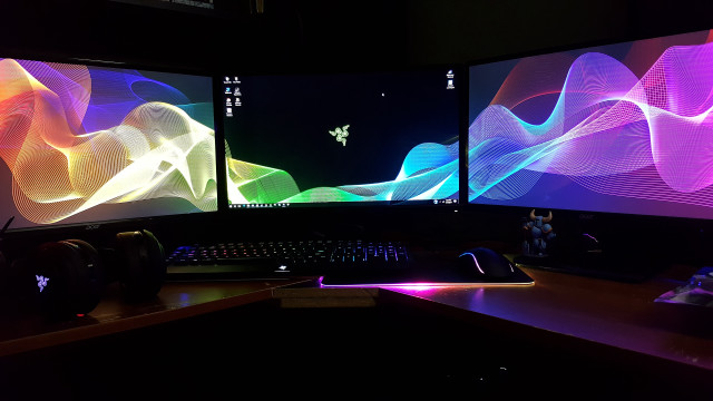 Desk three monitors keyboard mouse free wallpaper - medium preview image